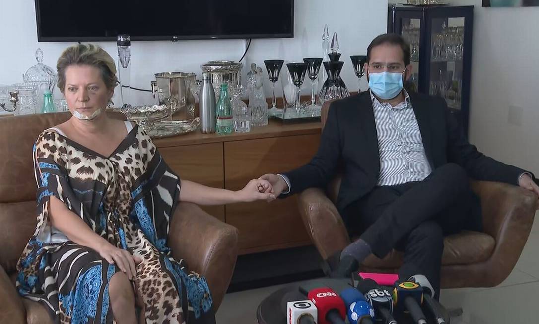 Joice Hasselmann e marido, Daniel França, negam violência doméstica em entrevista coletiva Foto: TV Globo/Reprodução