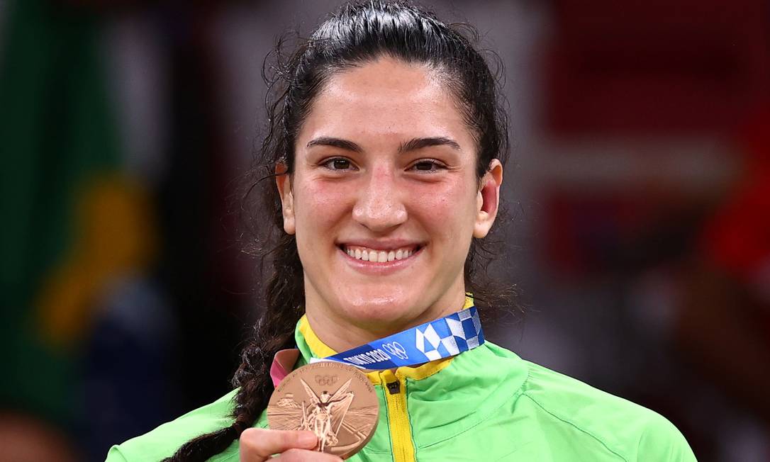 Mayra Aguiar ficou com o bronze no judô Foto: SERGIO PEREZ / REUTERS