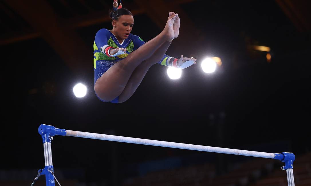 Nas barras paralelas, Rebeca apresentou uma série correta, mas com uma pontuação menor (14.666) Foto: LINDSEY WASSON / REUTERS