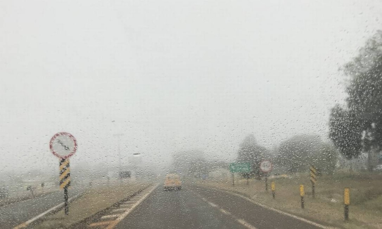 Frio registrado em estrada de Batatais (SP) Foto: Gabriela Zamproni