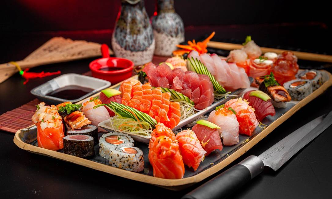  Combinado Peixotão: com 41 peças, inclui sushis de salmão, atum e peixe branco do dia e sashimis Foto: Divulgação/Genaro