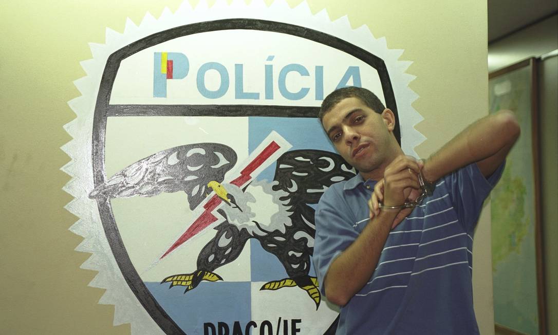Wilton Carlos Rabelo Quintanilha, o Abelha, quando foi preso em 2001 Foto: Wania Corredo / Agência Globo