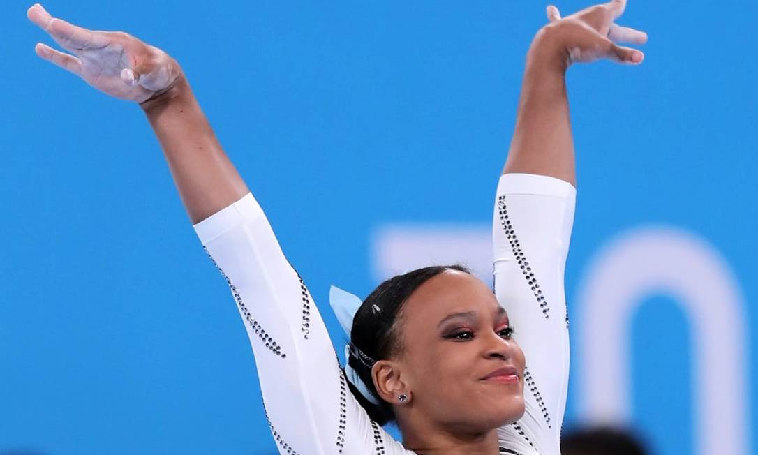 Olimpíadas Rebeca Andrade conquista o ouro no salto e se torna a