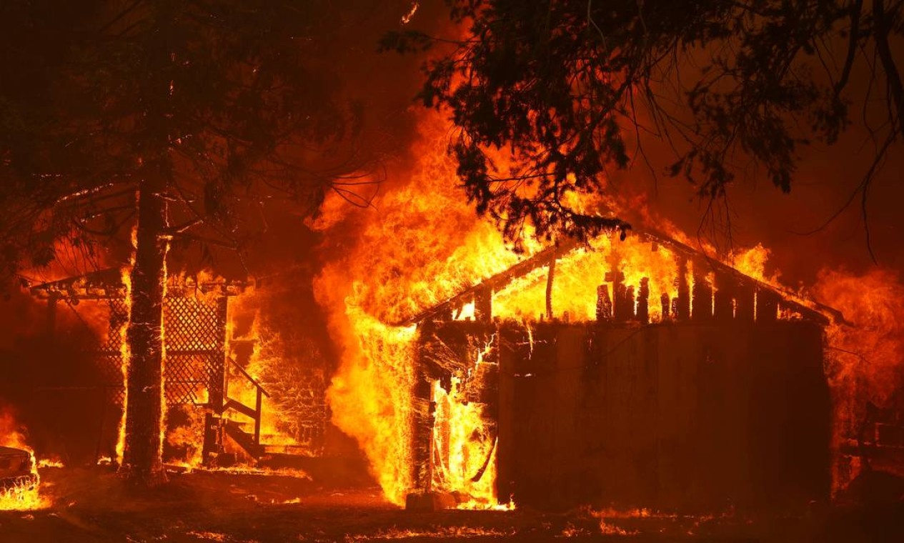 Casa destruída pelo Incêndio Dixie na Califórnia, EUA Foto: FRED GREAVES / REUTERS