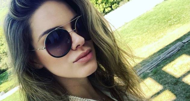 Morte de modelo brasileira que caiu de prédio no Chile completa um mês cercada de mistérios: saiba o que ainda falta esclarecer - Vimarsana News