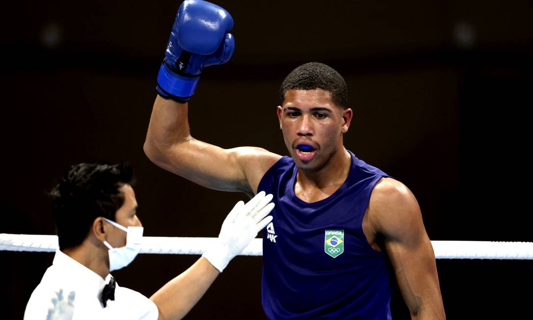 Hebert Conceição derrota russo e chega na final olímpica do boxe