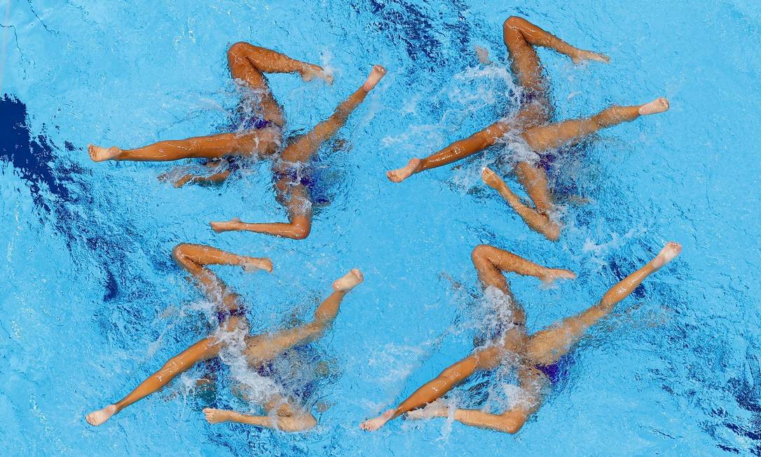 Equipe do Egito na final da natação artística Foto: STEFAN WERMUTH / REUTERS