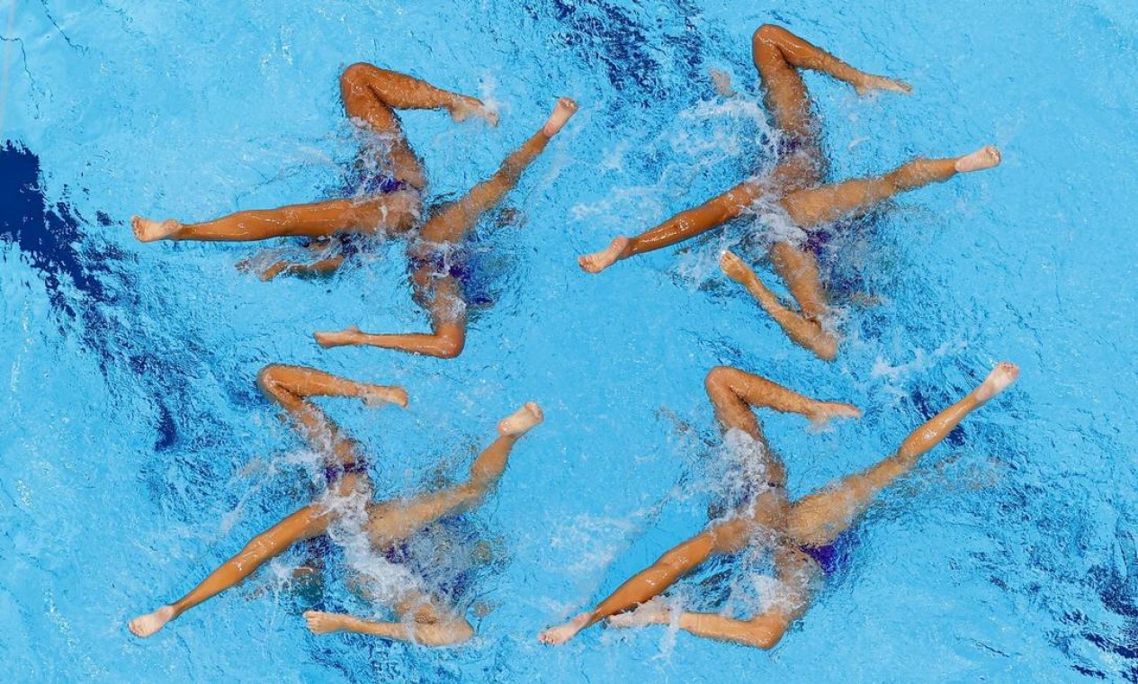 Equipe do Egito na final da natação artística Foto: STEFAN WERMUTH / REUTERS