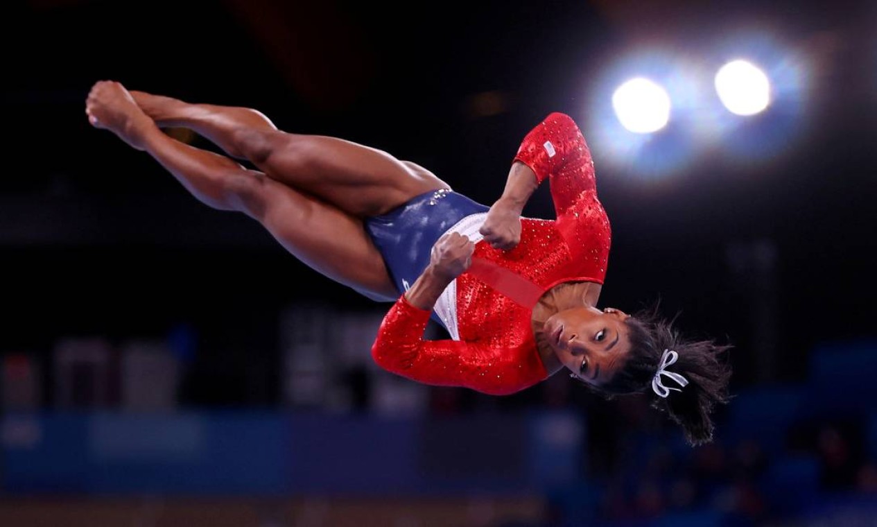 Simone Biles dos Estados Unidos na final de salto da ginástica Foto: LINDSEY WASSON / REUTERS