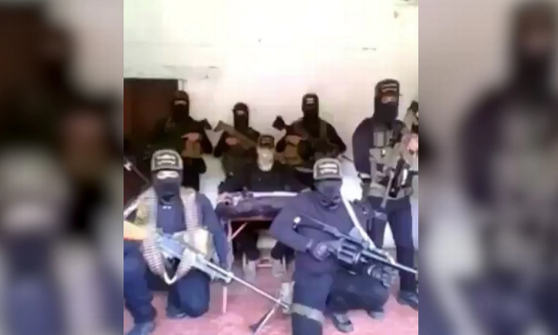 Homens armados, que afirma representar o cartel Jalisco, ameaçaram jornalista de morte Foto: Reprodução