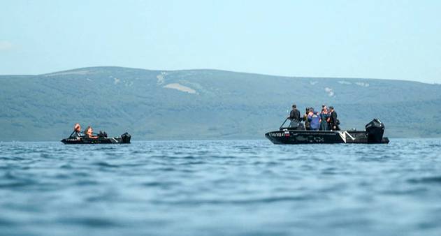 Queda de helicóptero em lago na Rússia mata oito pessoas - Vimarsana News