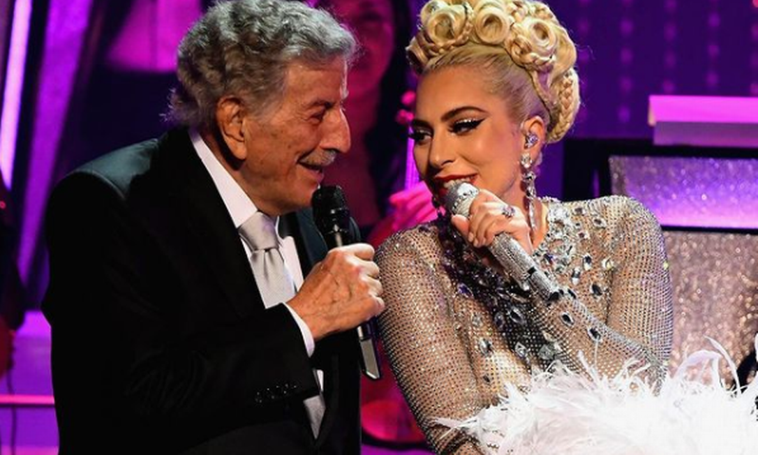 Tony Bennet e Lady Gaga cantando juntos Foto: Reprodução