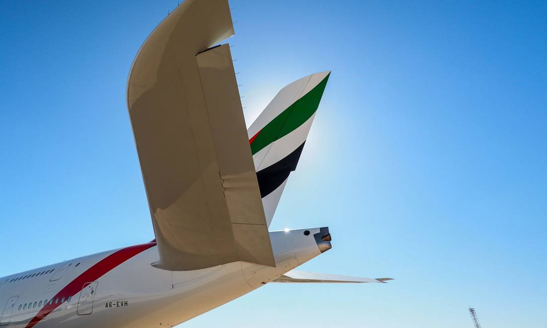 Um Airbus da Emirates desistiu de pousar em Cabul neste domingo, indicando que tomada da cidade já afeta tráfego aéreo Foto: Ryan Olson / Bloomberg