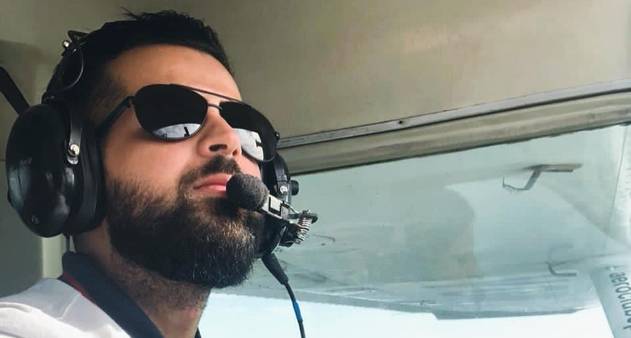 Tripulantes de avião estão desaparecidos há 14 dias em RR: 'Não podem desistir das buscas', diz mãe do piloto - Vimarsana News