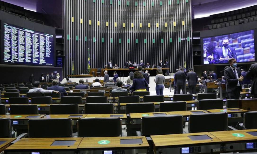 Deputados decidiram por debater novamente o reajuste do piso salarial dos professores Foto: Najara Araújo/Câmara dos Deputados