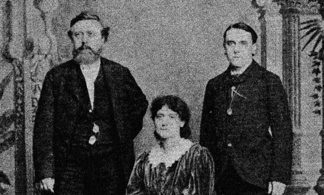 Eleanor Marx e Edward Aveling (à esquerda) em viagem aos Estados Unidos, em 1886 Foto: Reprodução