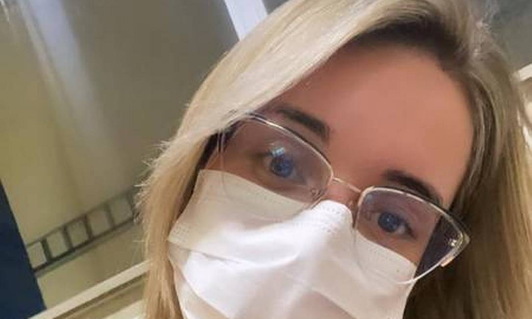 Na rede social, a universitária mostrava detalhes de uma suposta rotina de médica Foto: Reprodução/Instagram