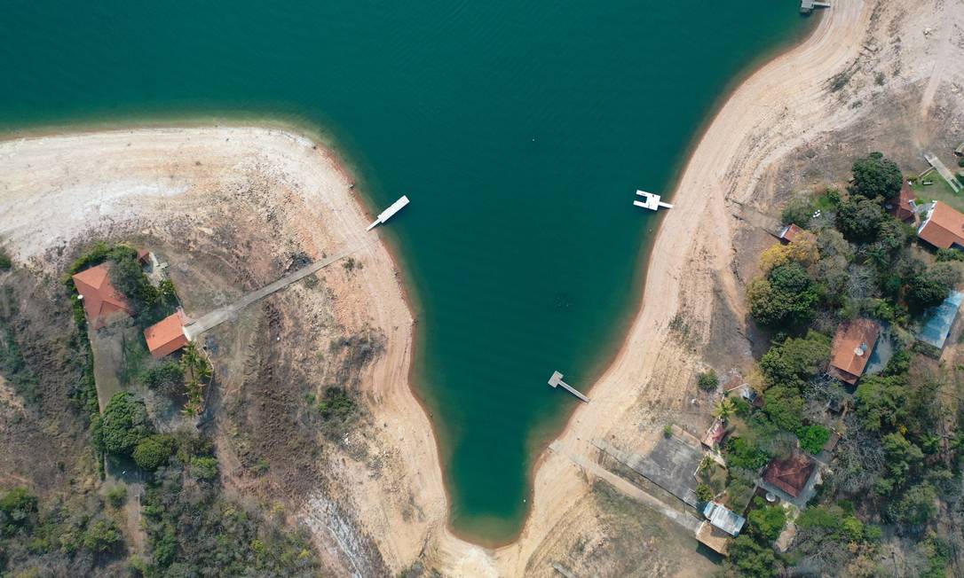 O Rio Grande faz parte do sistema de águas para gerar energia na Usina Hidrelétrica de Furnas Foto: Joel Silva / Agência O Globo