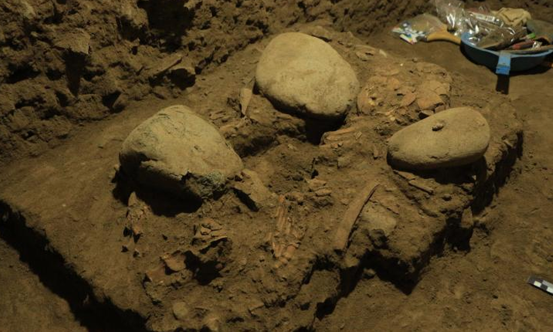 DNA de esqueleto de 7 mil anos revela nova linhagem humana Foto: Reprodução/Divulgação/ADAM BRUMM/UNIVERSIDADE DE HASANUDDIN