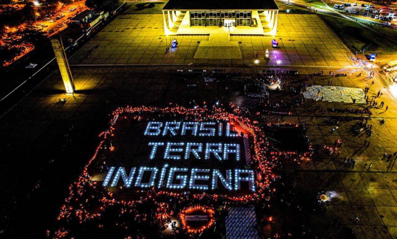 Cerca de 6 mil indígenas, de mais de 170 etnias de todo o país, estão em Brasília no Acampamento Luta Pela Vida Foto: Scarlett Rocha