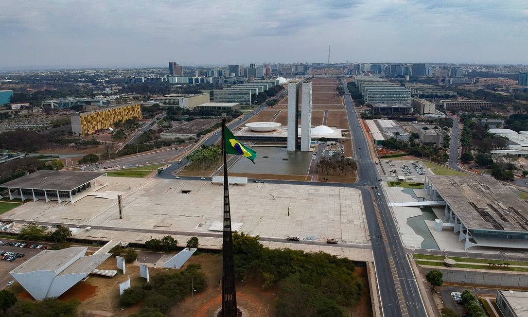 Praça dos Três Poderes, em Brasília, deve ficar fechada no 7 de setembro Foto: Pablo Jacob / Agência O Globo