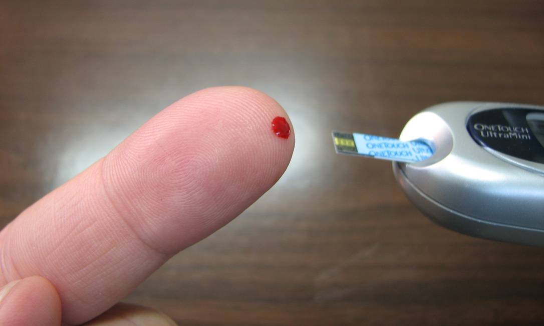 Teste para detecção da diabetes Foto: Agência O Globo
