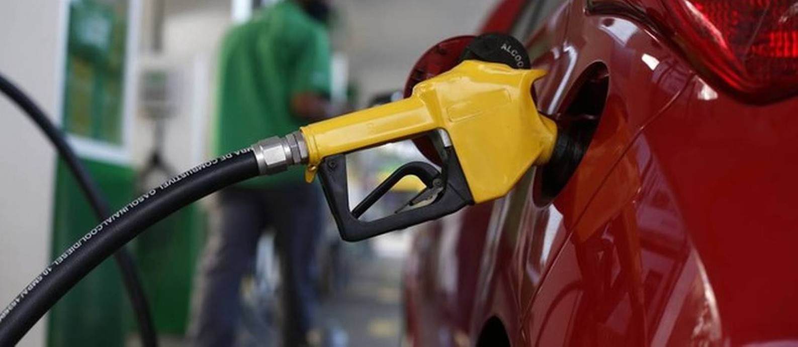 A gasolina já passa de R$ 7 em alguns postos Foto: Fábio Rossi