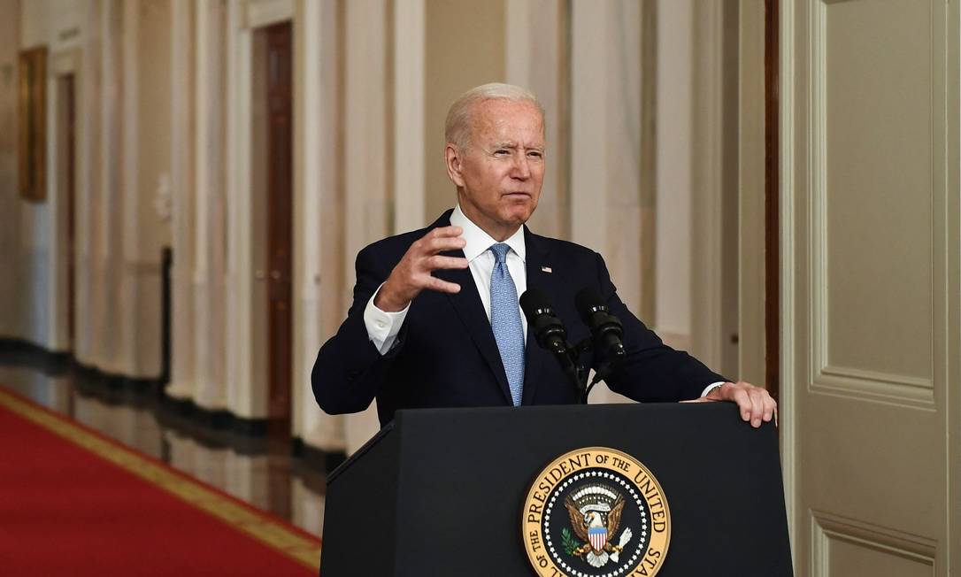 Presidente dos EUA, Joe Biden, durante discurso marcando o fim da guerra no Afeganistão Foto: BRENDAN SMIALOWSKI / AFP