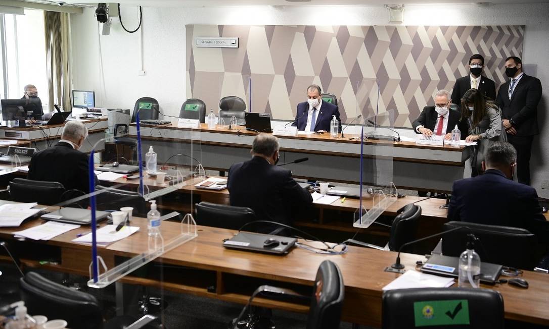 Presidente da CPI, Omar Aziz (PSD-AM), encaminhará ao STF denúncia de financiamento de atos antidemocráticos Foto: Agência Senado