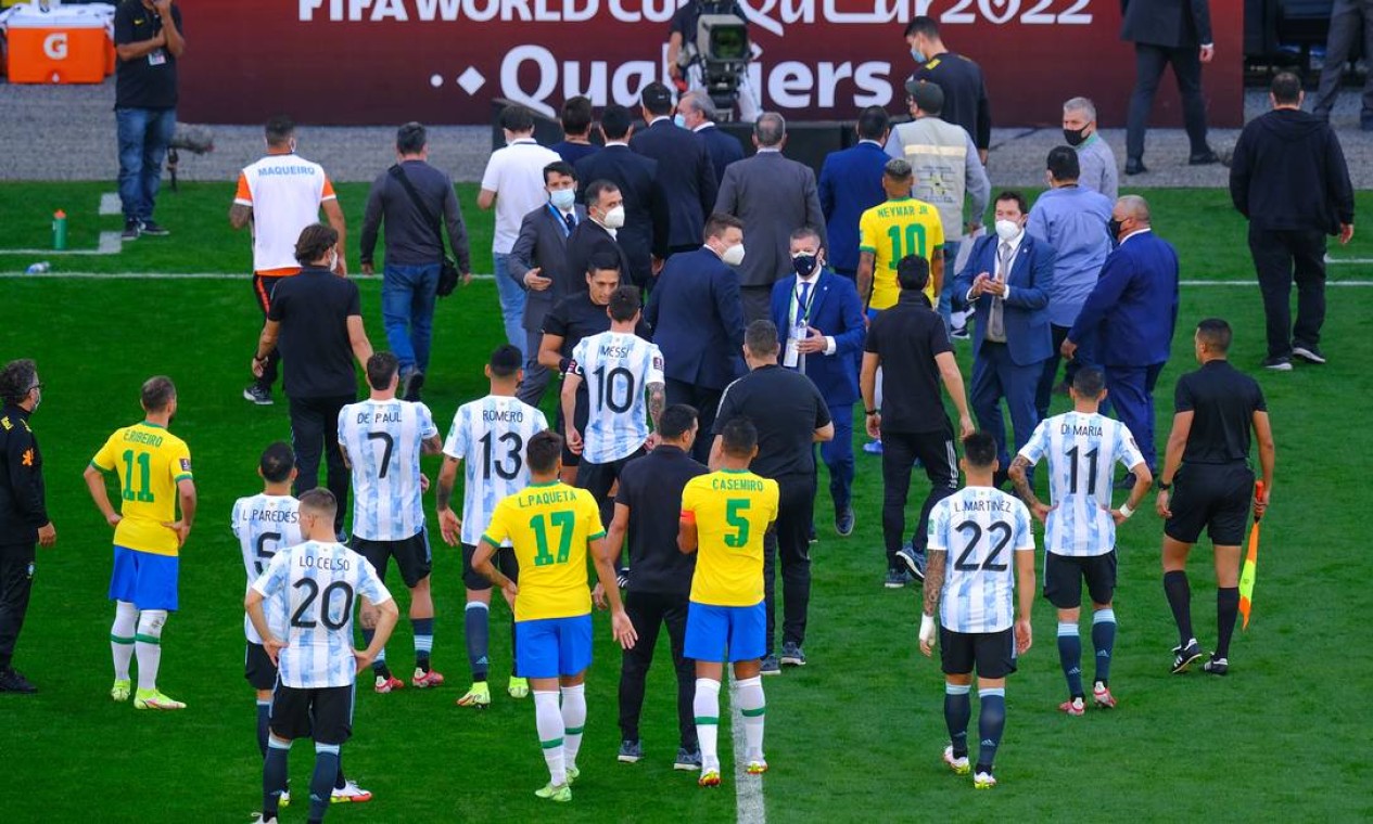 Brasil x Argentina pelas Eliminatórias da Copa do Mundo: onde assistir e  possíveis escalações - NSC Total