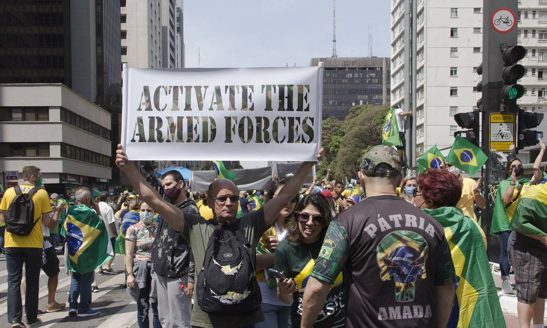 &#034;Ativar as Forças Armadas&#034; Foto: Edilson Dantas / Agência O Globo