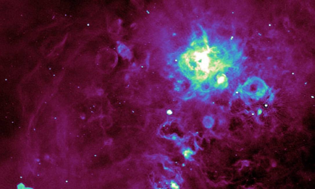 Cientistas detectaram ondas de rádio inéditas de estrelas e galáxias Foto: Universidade de Keele