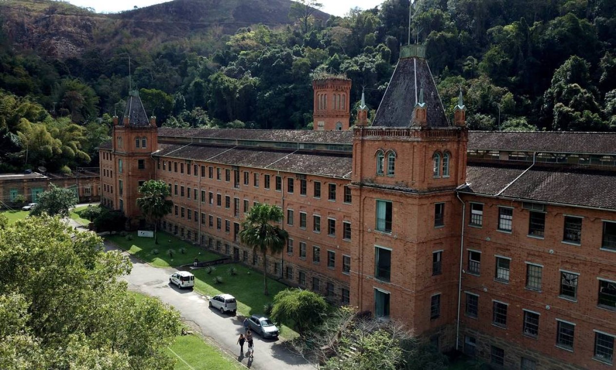 Companhia foi fundada com o objetivo de fabricar tecidos feitos de algodão Foto: Custódio Coimbra / Agência O Globo