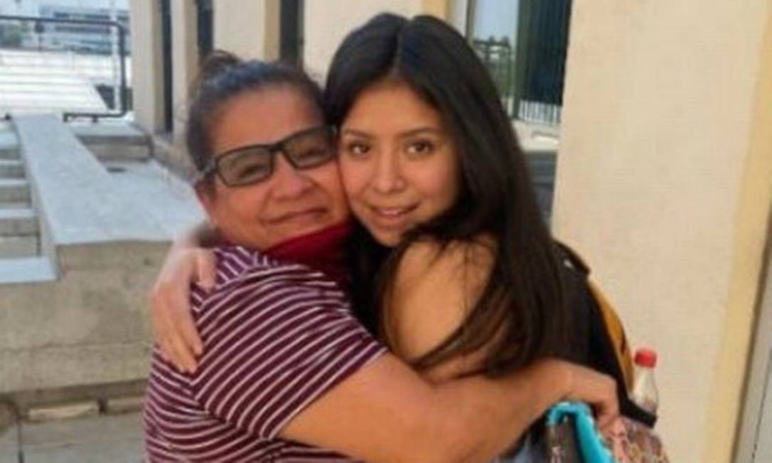 Angelica Vences-Salgado reencontrou a filha, Jacqueline Hernandez, depois de 14 anos Foto: Reprodução/Facebook/ Clermont police