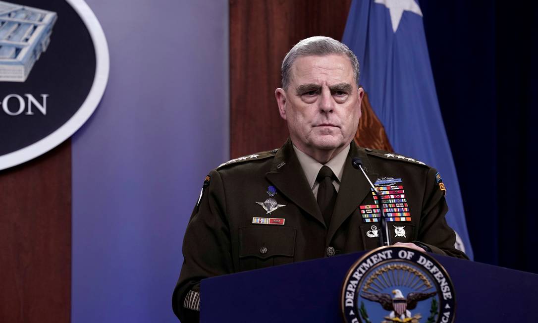 Chefe do Estado-Maior dos EUA, o general Mark Milley durante uma entrevista coletiva no Pentágono Foto: YURI GRIPAS / REUTERS