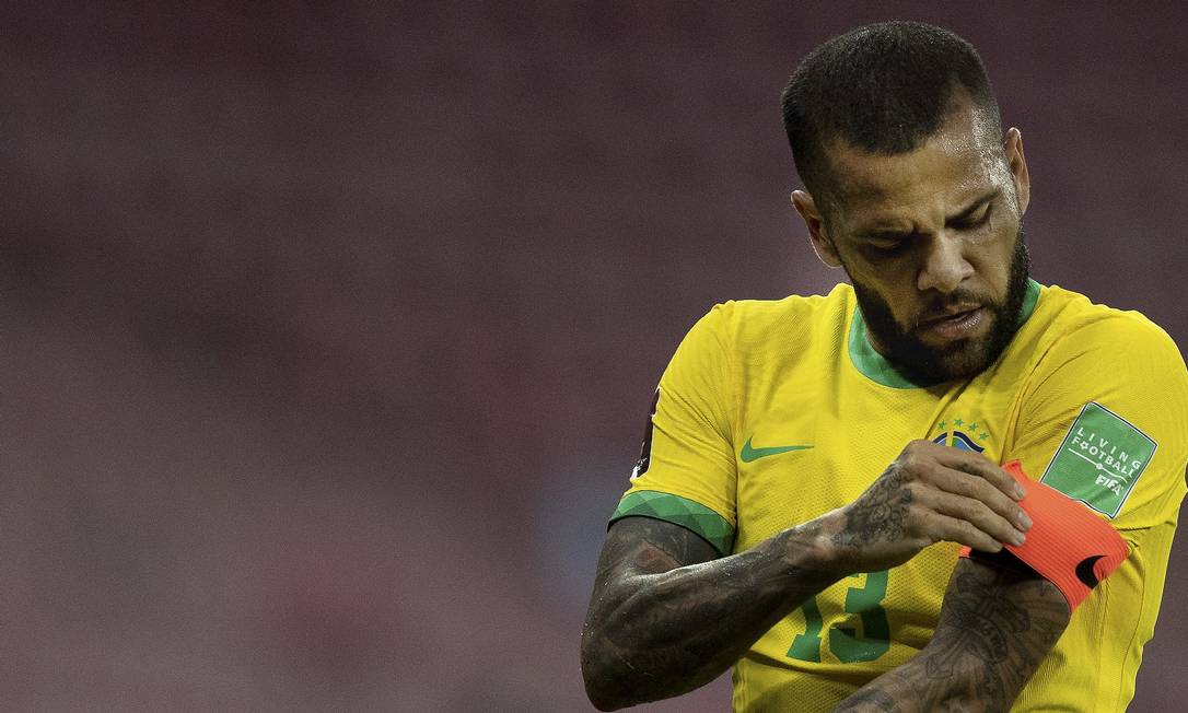 Daniel Alves rescindiu com o São Paulo após dívida milionária Foto: Lucas Figueiredo/CBF