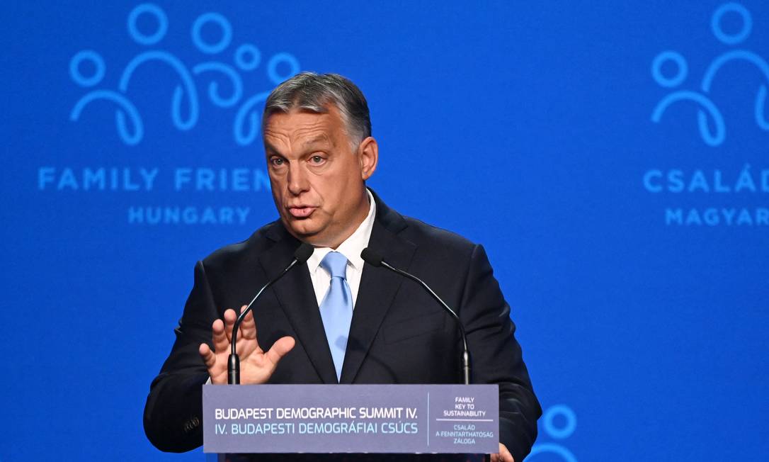 O primeiro-ministro da Hungria, Viktor Orbán, em Budapeste, na cúpula sobre demografia Foto: ATTILA KISBENEDEK / AFP