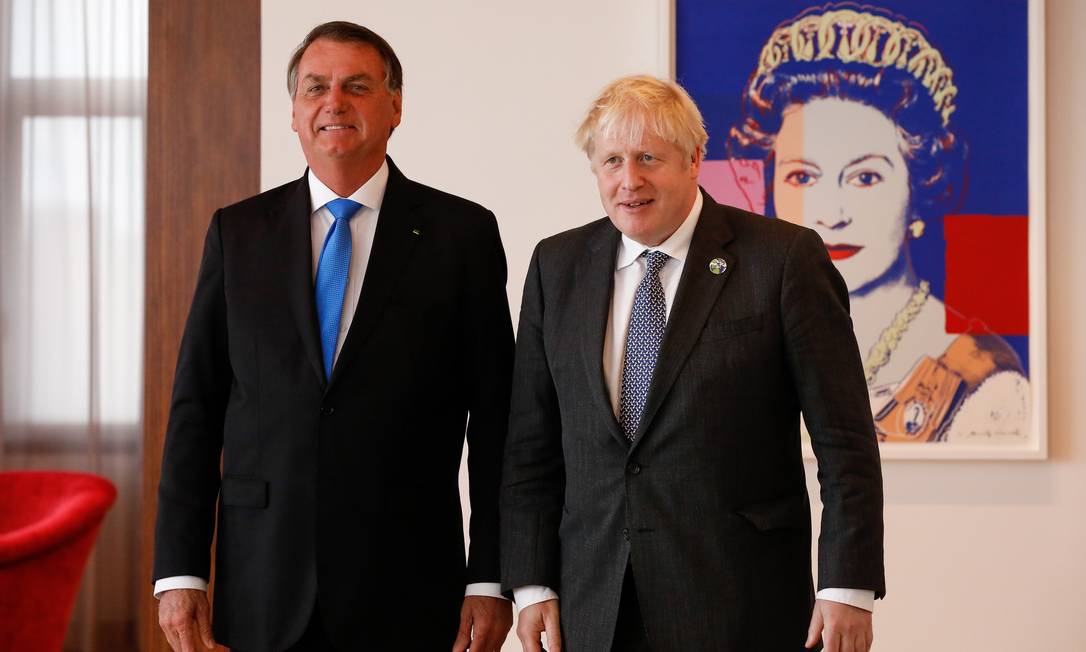 Jair Bolsonaro e Boris Johnson no encontro na segunda-feira em Nova York Foto: Foto: Alan Santos / Presidência da República/20-9-2021