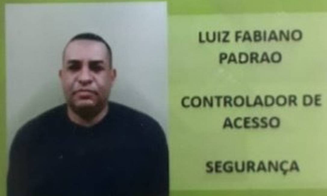 O segurança Luiz Fabiano da Silva Padrão, de 42 anos, saía do plantão do Hospital Adão Pereira Nunes quando foi morto Foto: Reprodução