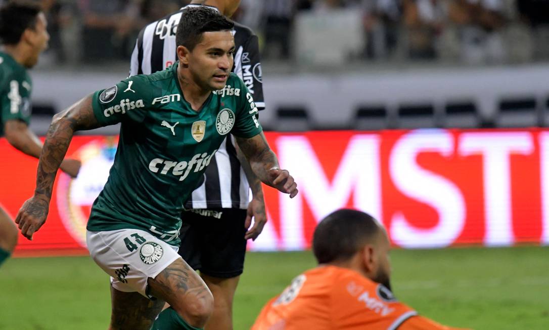 Dudu comemora seu gol no empate que classificou o Palmeiras à final da Libertadores Foto: WASHINGTON ALVES / AFP