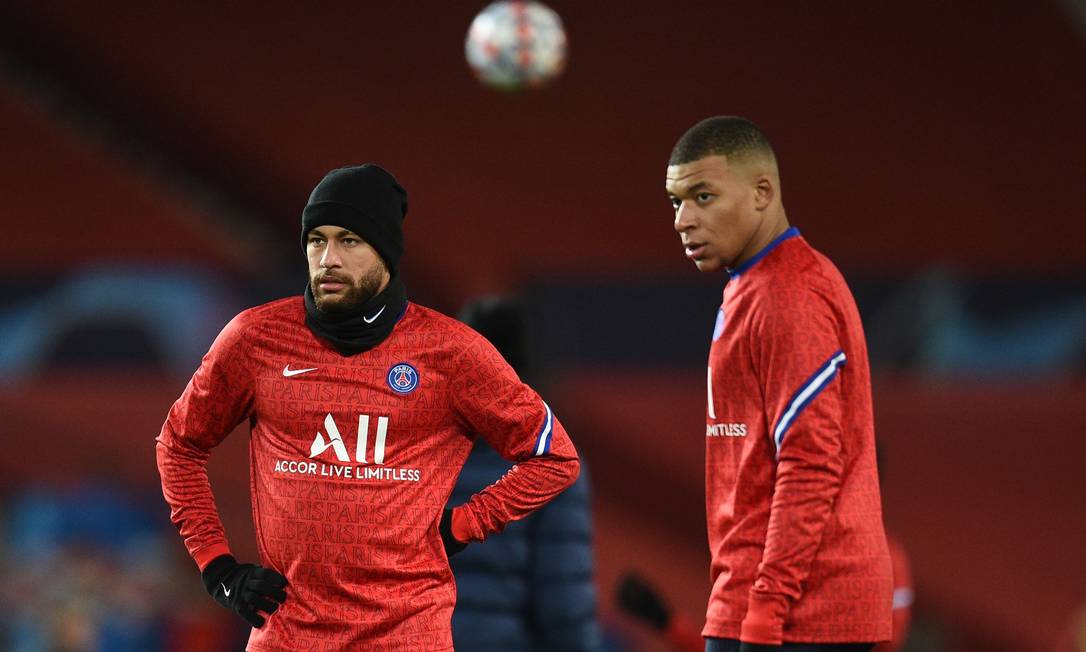 Mbappé revela que 'não é fácil' jogar com Neymar: 'Ele é muito