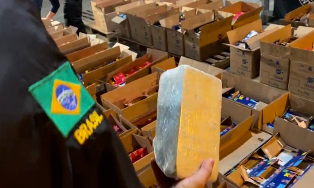Cocaína estava escondida em caixas de sabão em pó para tráfico internacional Foto: Divulgação / Polícia Federal