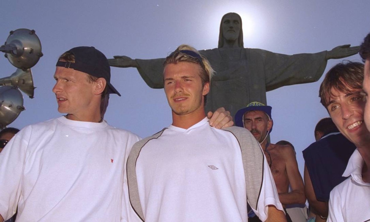 Jogadores do Manchester United, visitam o Cristo Redentor, em 2000 Foto: Jorge William