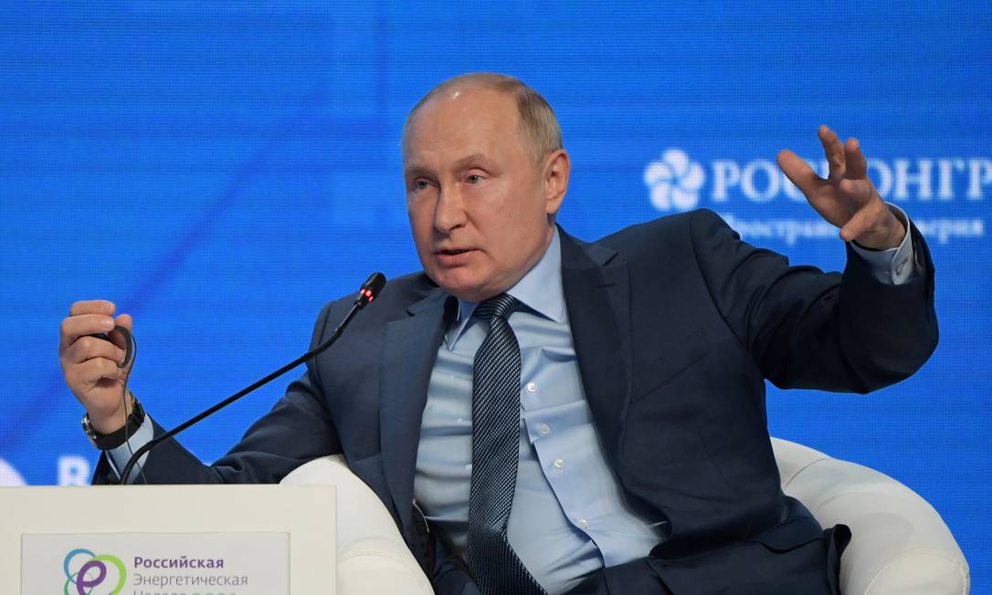 Vladimir Putin durante fórum de energia em Moscou Foto: SPUTNIK / via REUTERS