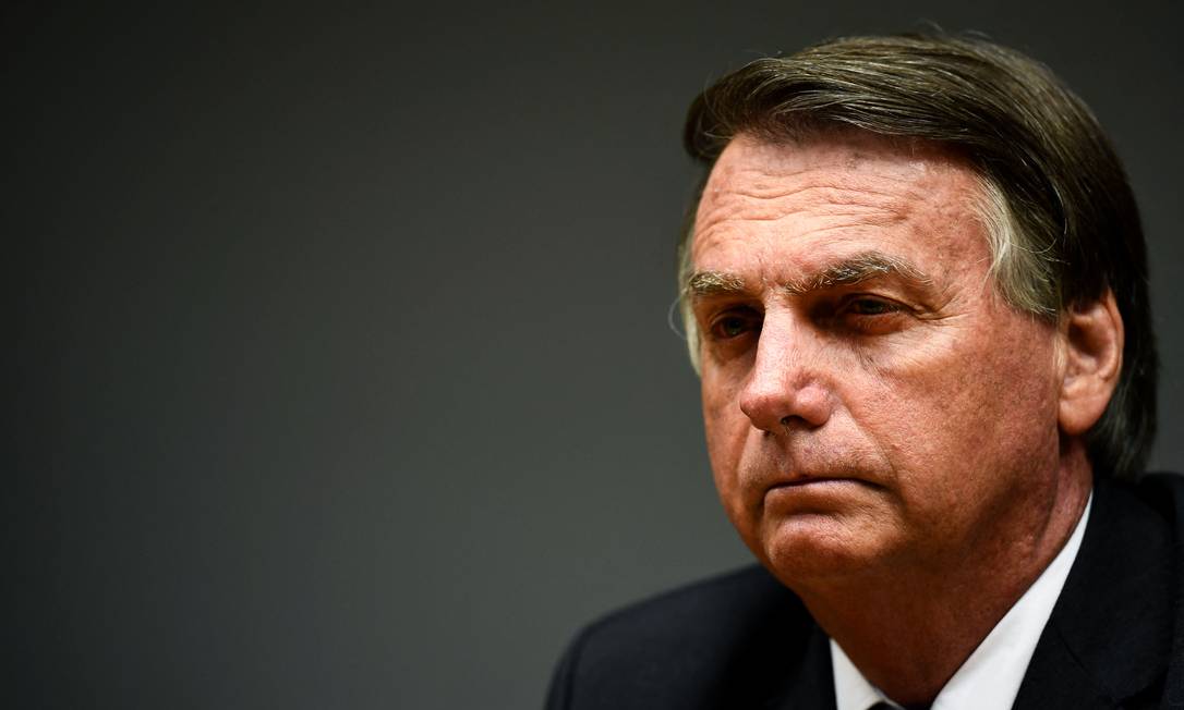 Artigo: Desplataformizem Bolsonaro: 'Est&aacute; na hora de considerarmos o  banimento do presidente das redes sociais', diz Pablo Ortellado - Jornal O  Globo