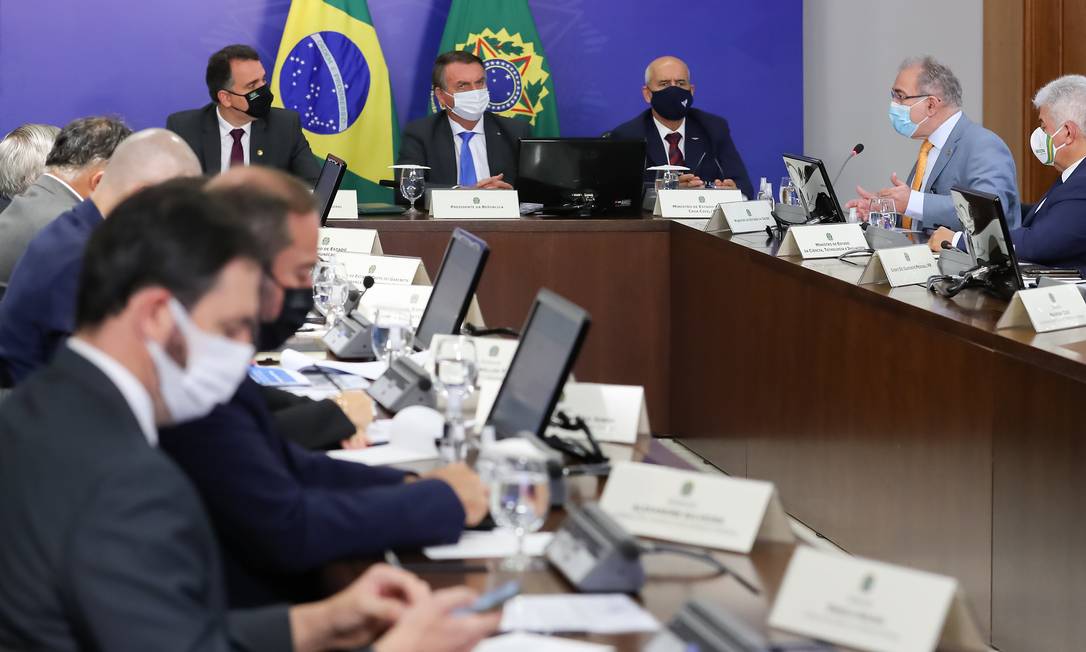 Terceira reunião do comitê de coordenação do combate à pandemia de Covid-19, no Palácio do Planalto Foto: Marcos Corrêa/Presidência/28-04-2021