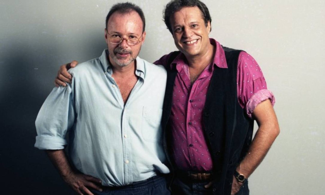 Em 1994, Gilberto Braga e o diretor Denis Carvalho Foto: Marcia Foletto / Agência O Globo
