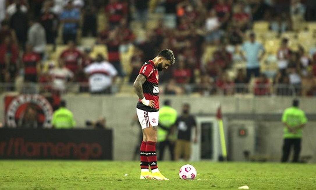 Partida entrer Flamengo e Athletico pela Copa do Brasil Foto: Guito Moreto / Agência O Globo