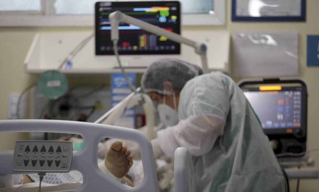 UTI do Hospital municipal Ronaldo Gazolla, referência no tratamento da Covid-19. Foto: Domingos Peixoto / Agência O Globo