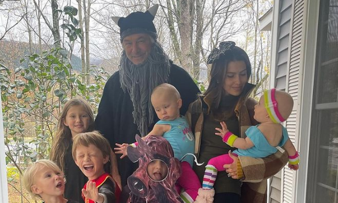 Alec Badwin, Hilaria e os filhos no Halloween Foto: Reprodução/Instagram